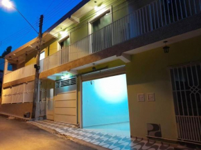 Linda Casa próximo ao Lago